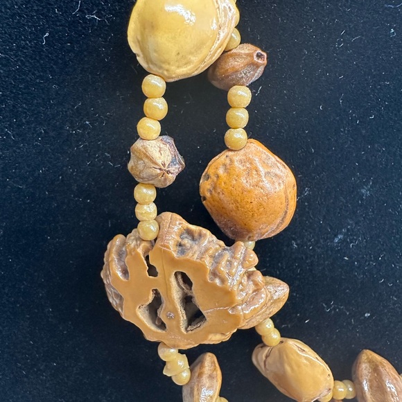Vintage Chinese Walnut Tree Nut & Seed Necklace 22”long-Hand Made Perfect 😍 - Picture 3 of 4